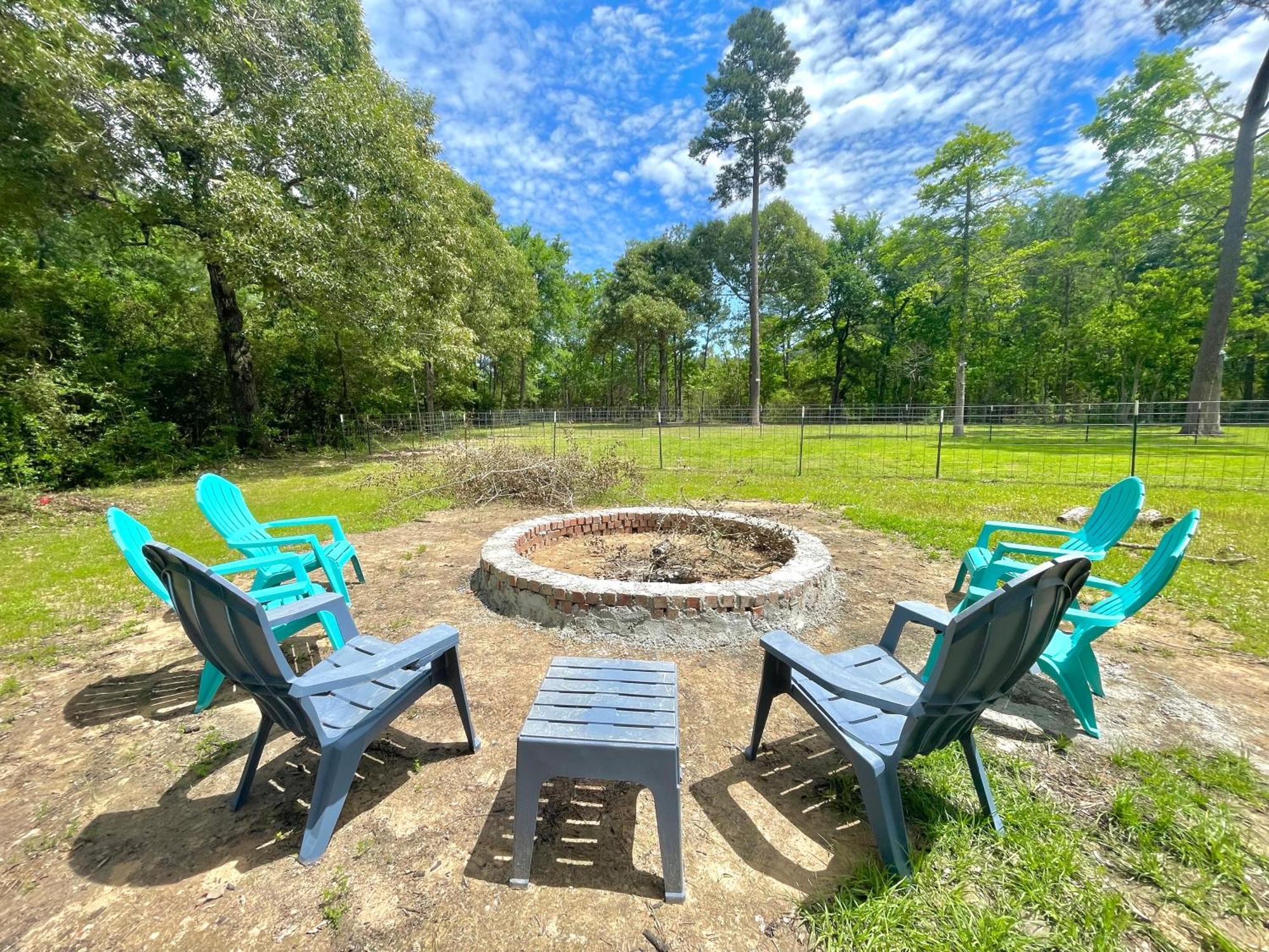 Country Getaway 4 Bedroom Resort In 10 Acre Lot Магнолия Экстерьер фото